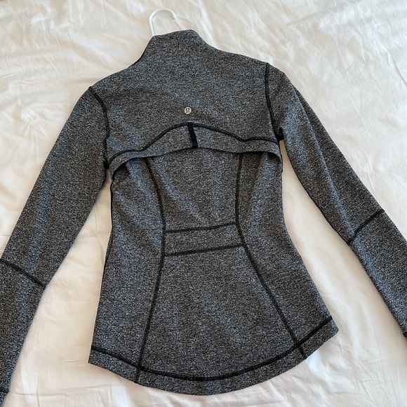 LULULEMON Define Jacket - Picture 2 of 6